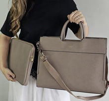 Carregar imagem no visualizador da galeria, SABRYNA - Bolsa Pasta para Notebook