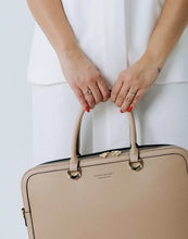 Carregar imagem no visualizador da galeria, PALOMA - Bolsa Pasta para Notebook