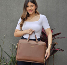 Carregar imagem no visualizador da galeria, ANABELLE - Bolsa Pasta de Notebook